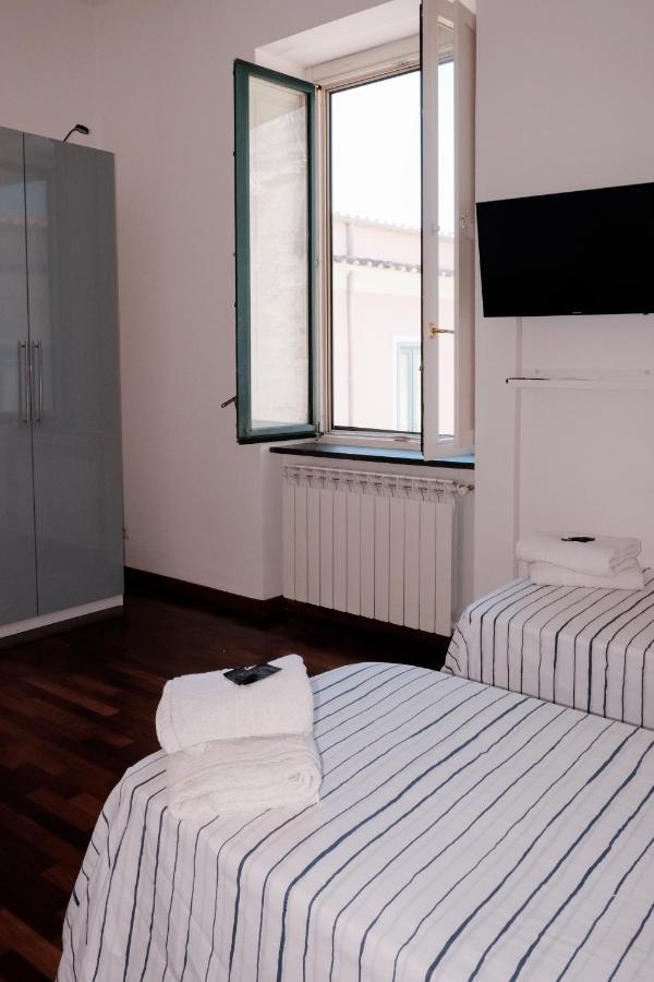 Hotel Casa Maria Al Campo à Salernes Extérieur photo